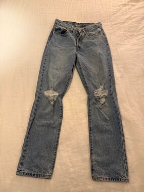 Levi’s Classic Distressed Women's Blue Jeans